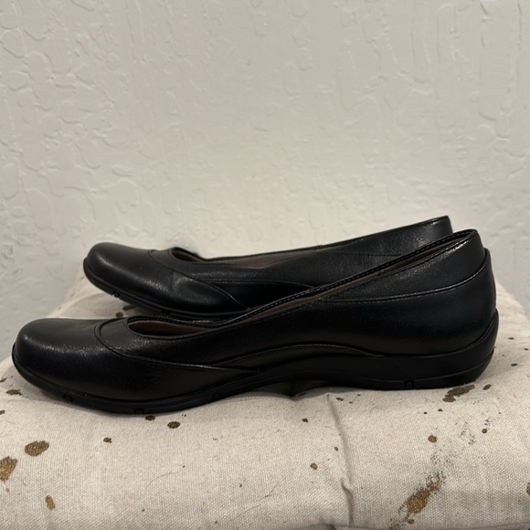 Life Stride Dixie Black Flats Dress Business Shoes Womans Size 9.5 - Picture 5 of 8